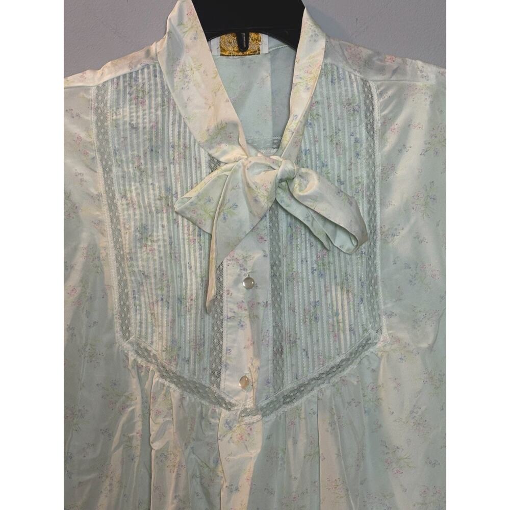 VINTAGE Barbizon Nightgown Floral Lace Embroidered Romantic Cottagecore L